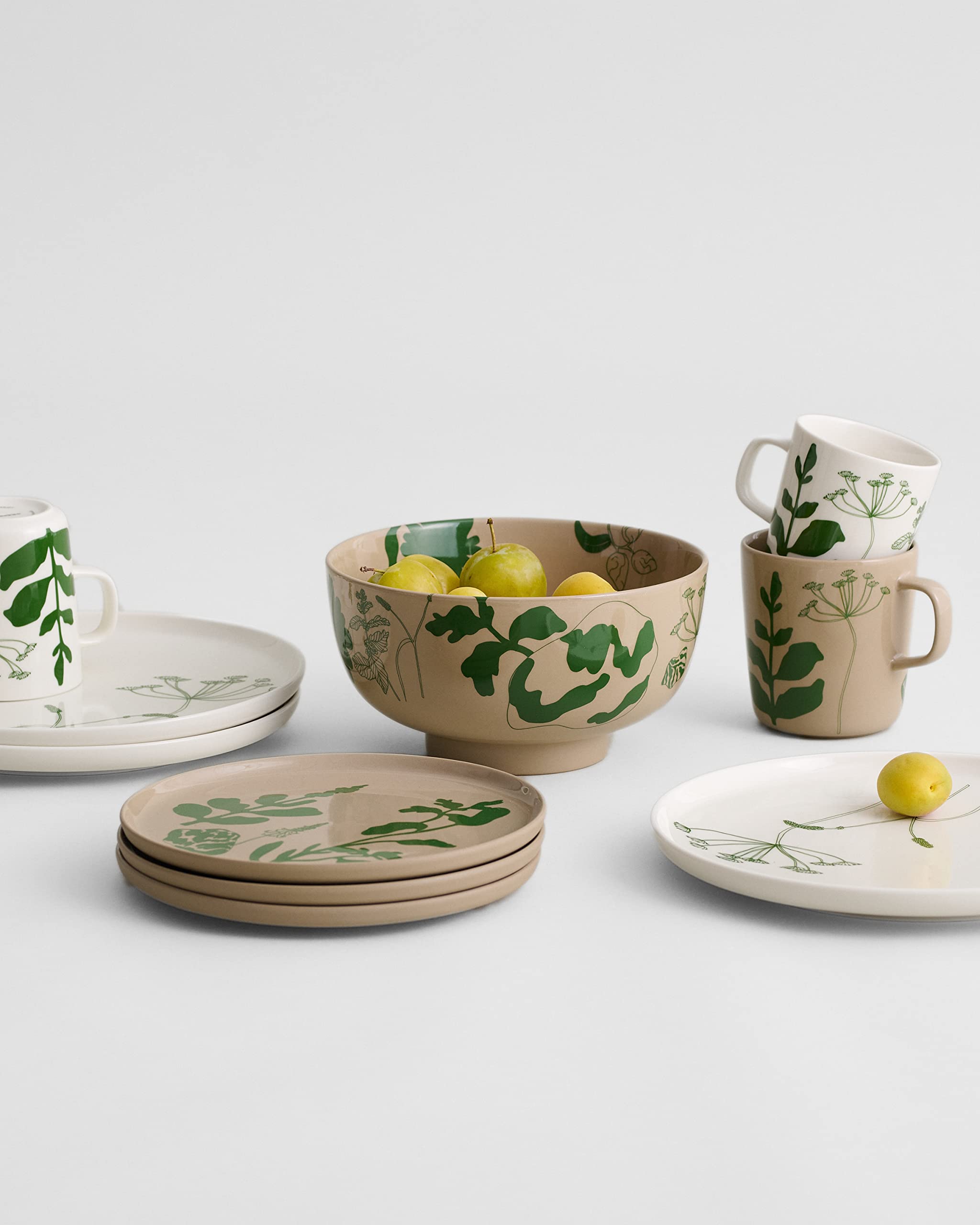 MARIMEKKO Oiva Elokuun Varjot Stoneware Salad Plate – Refine Your Kitchen Décor with Our Iconic Terra and Green Plates – Stylish Porcelain Salad Plates (8”) - Image 5